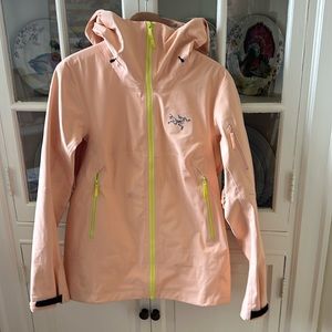 Arc’teryx Snow Jacket